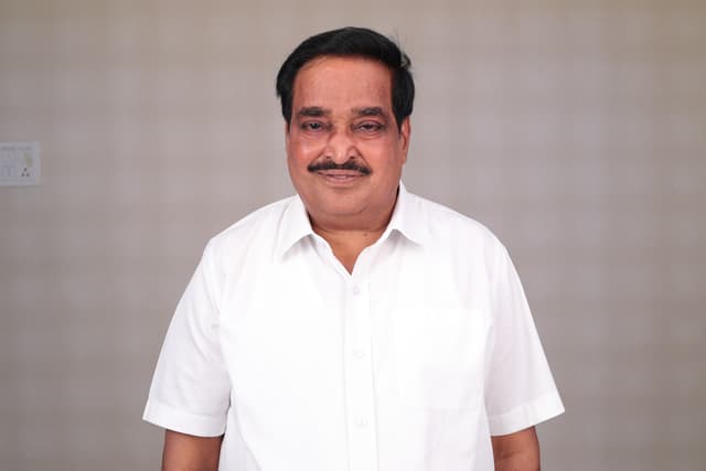 Shri C R Patil